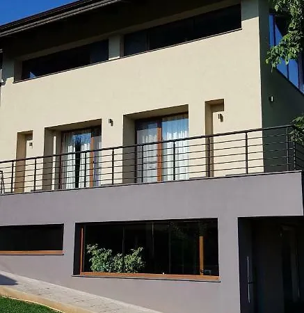 Mihaylova Kushta Lobosh