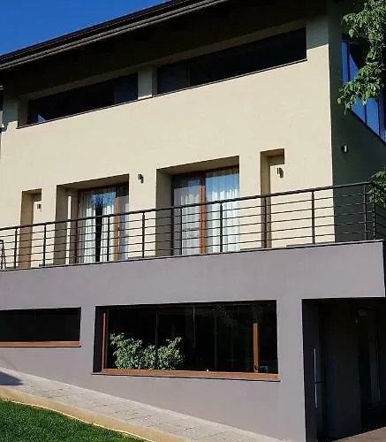 Mihaylova Kushta Lobosh