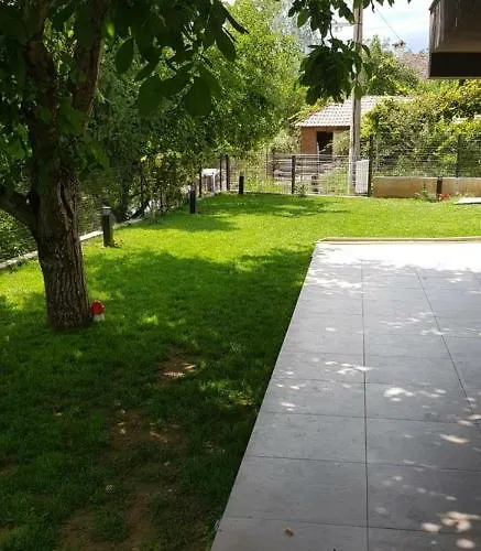 Mihaylova Kushta Къща за гости Lobosh